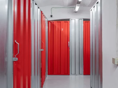 Laoboksid Tallinnas – väike ladu eraisikutele